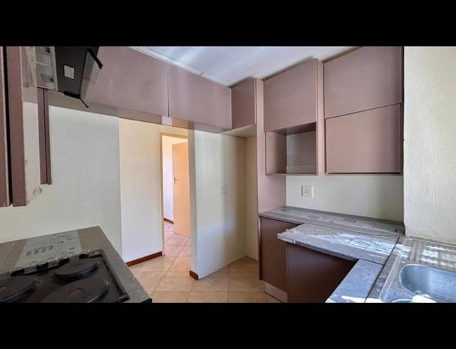 3 BEDROOM HOUSE FOR SALE IN THE ORCHARDS